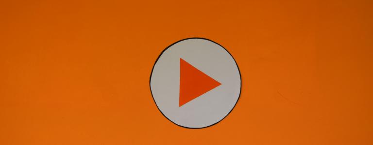 momentdescoltar_play