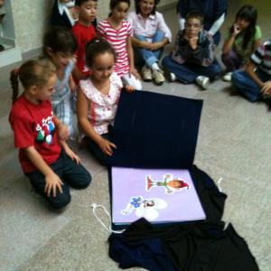 Aquí tenim el llibre gegant amb les imatges del Guillem i la Laia!